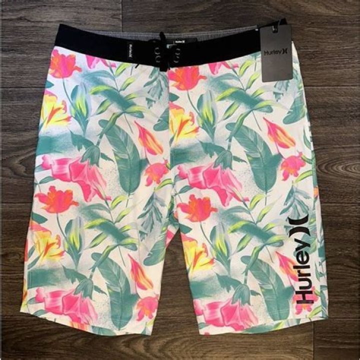 柔らかな質感の Hurley