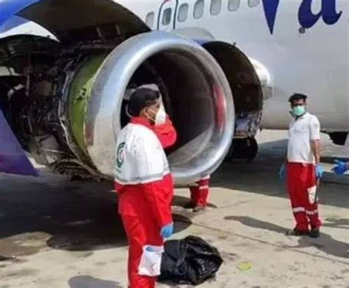 Aircraft mechanic sucked into jet engine &bull; GoreCenter