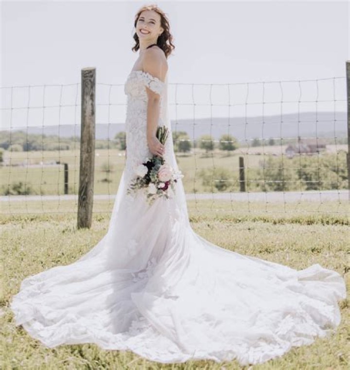 Aire Barcelona Aubreigh Wedding Dress Save 47 Stillwhite