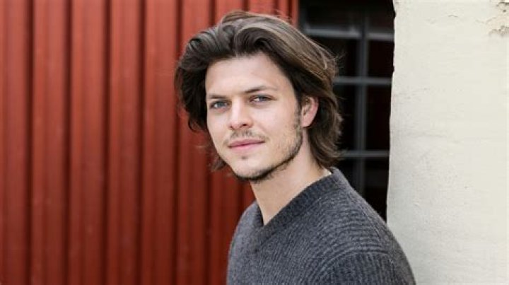 Alex H&oslash;gh Andersen Movies, Bio and Lists on MUBI