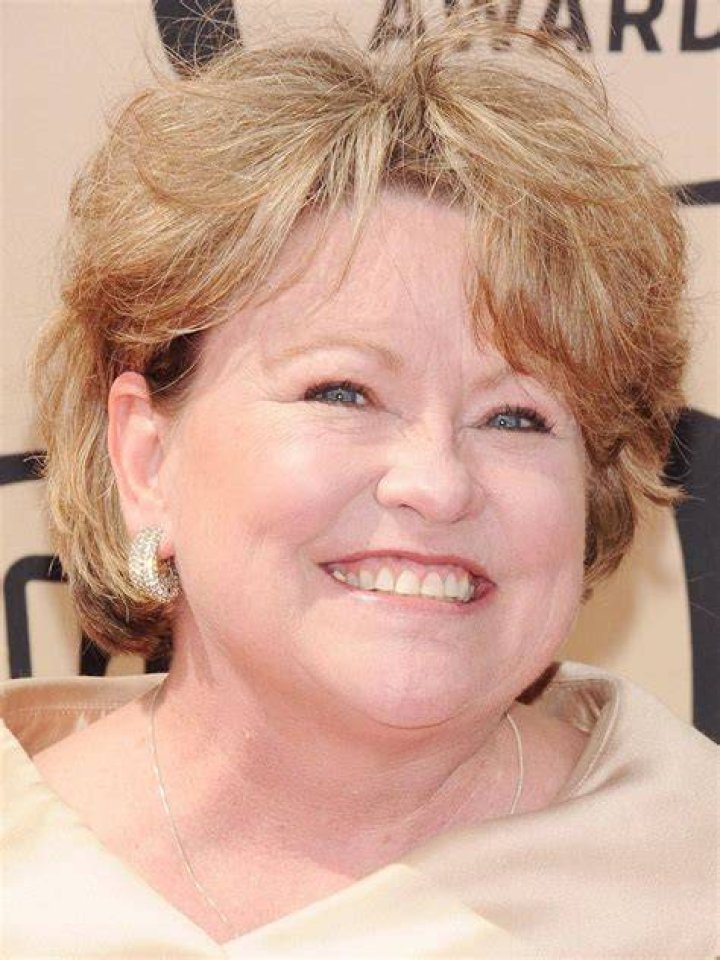 All about celebrity Lauren Tewes! Birthday 26 October 1953, Braddock