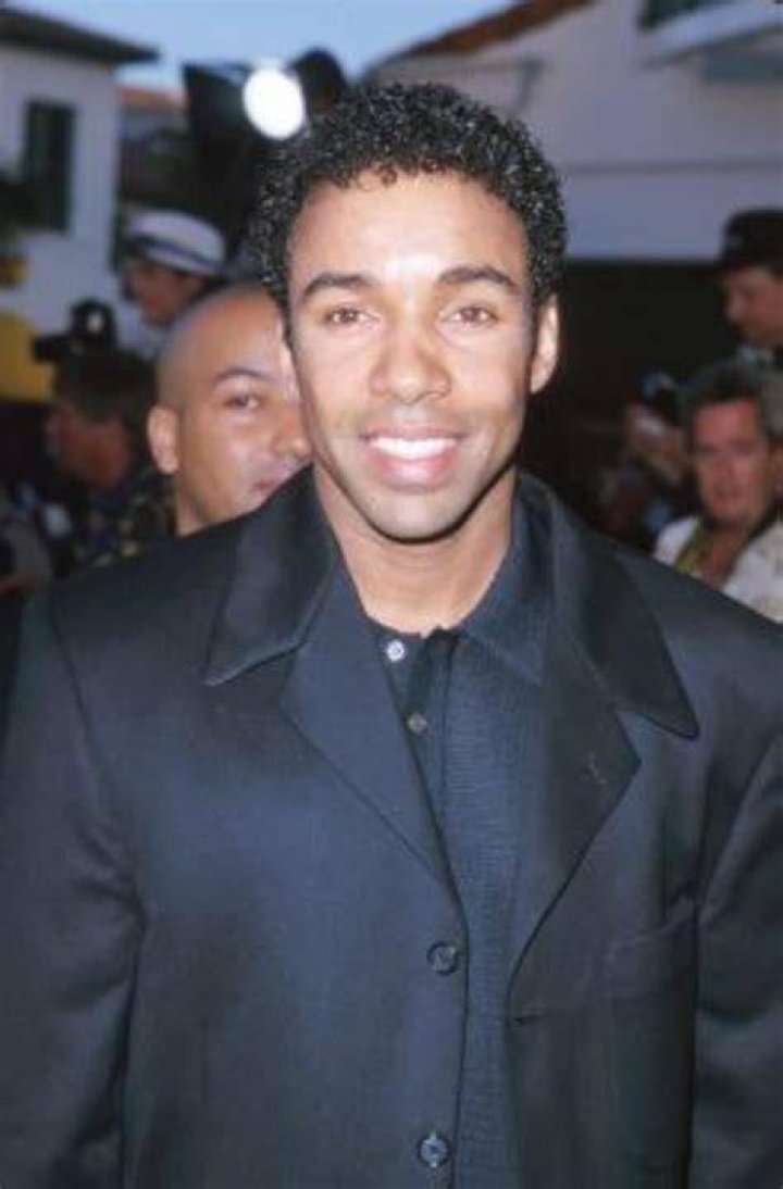 Allen Payne Biography Facts, Childhood, Family & Achievements of The