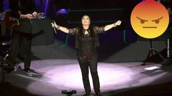 Ana Gabriel asks fans not to give her gifts during her tour "I'm not