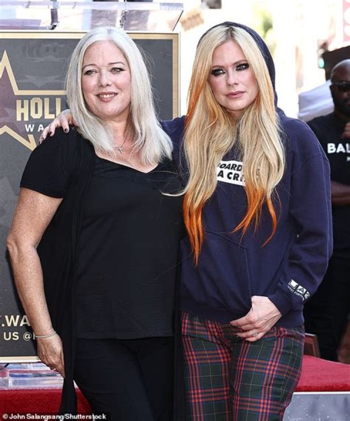 Avril Lavigne Children Did Avril Lavigne have a baby? ABTC