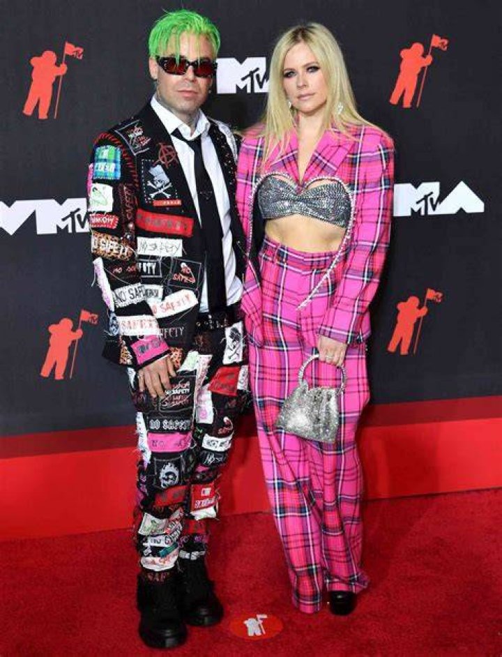 Avril Lavigne Leaning on Mod Sun and Travis Barker with New Music