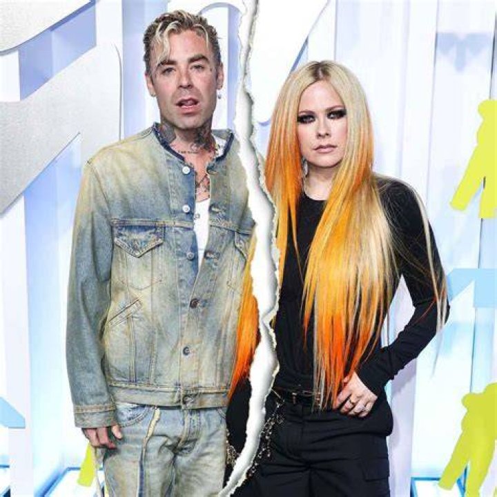 Avril Lavigne, Mod Sun Split, Call Off Engagement After 2 Years Us Weekly