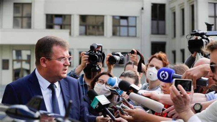 Belarus accuses Russia of election meddling, seeks talks with Putin