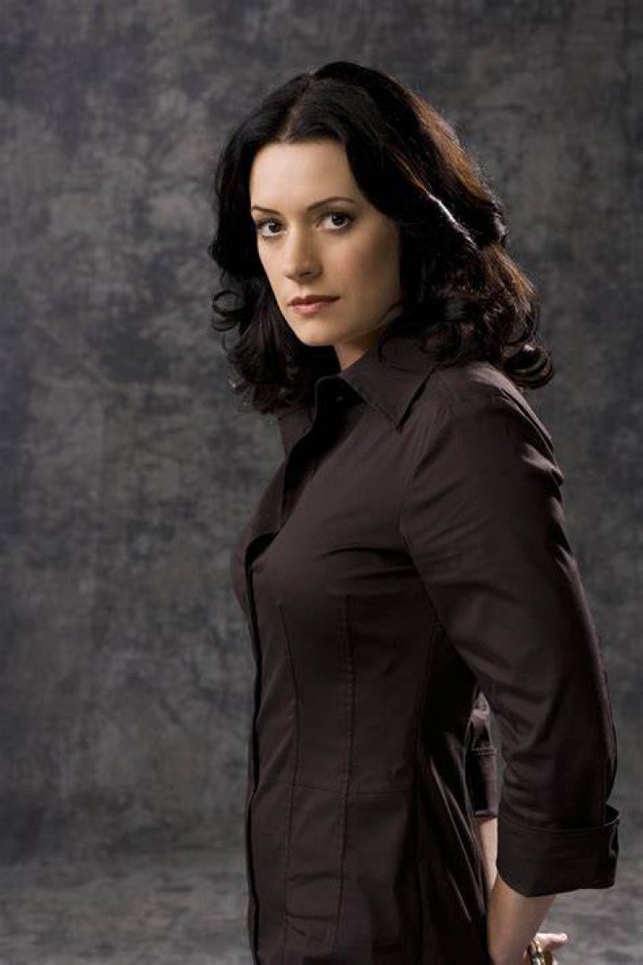 Best Paget Brewster Pictures