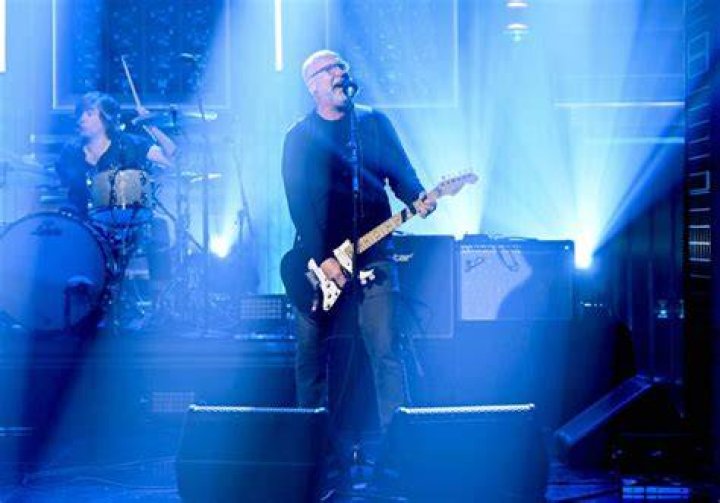 Bob Mould retraces raging youth to melodic middle age The Washington Post