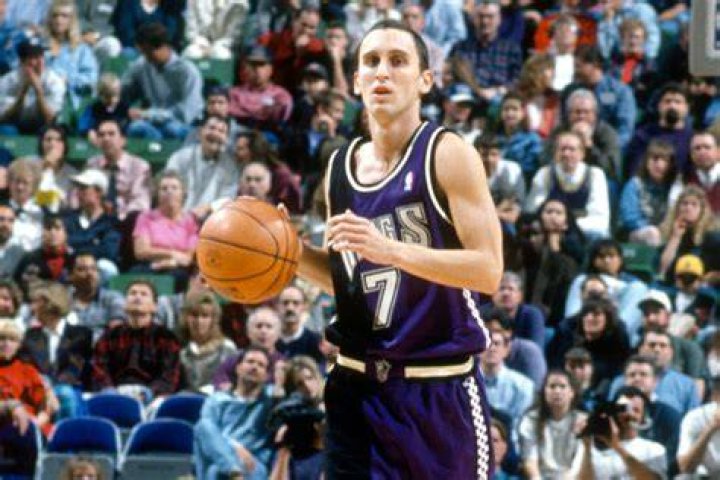 Bobby Hurley Accident His Near Fatal '93 Car Crash + Coaching