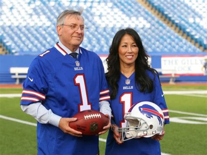 Buffalo Bills Owners terry pegula and kim pegula