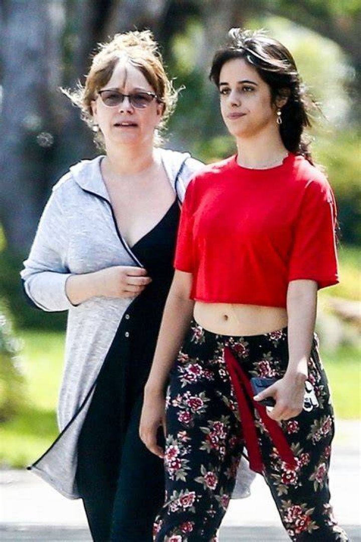 Camilla Cabello Mother Sinuhe Estrabao Background, Career, Net Worth In