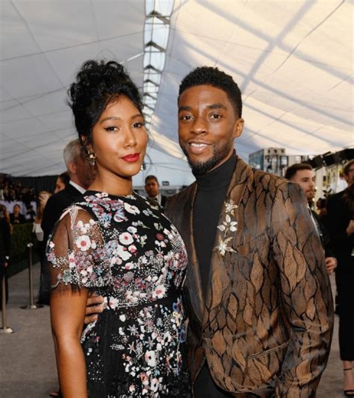 Chadwick Boseman&rsquo;s wife delivers powerful, emotional speech at Golden