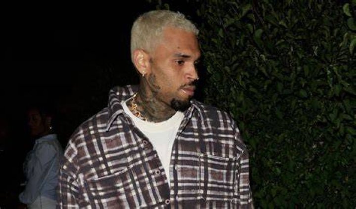 Chris Brown says he can't book an awards show Los Angeles Times