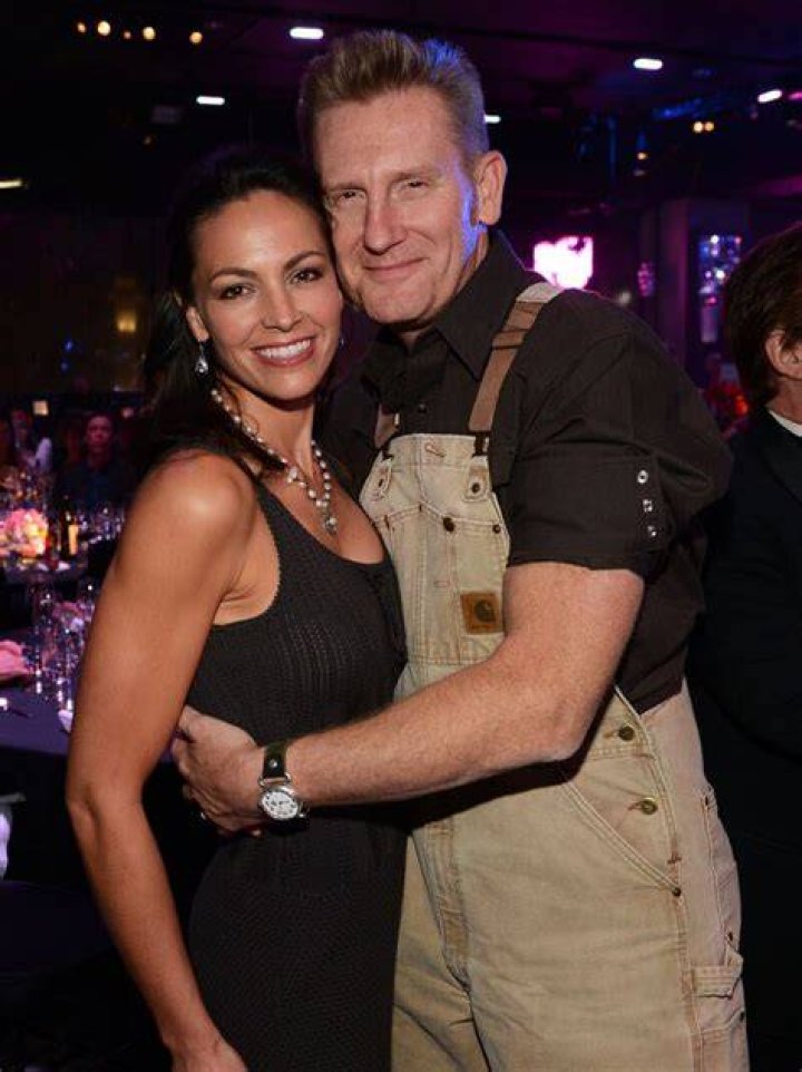 Country star Rory Feek opened up about keeping the memory of his late