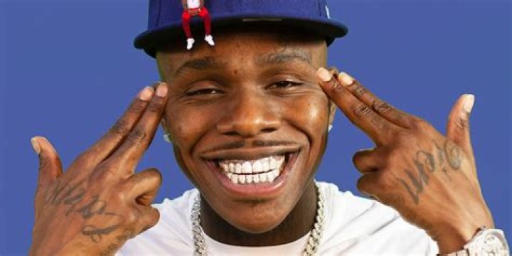 DaBaby d&eacute;clare prendre la somme de 300 000 dollars pour un couplet