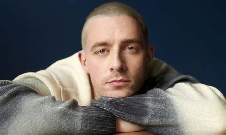Dermot Kennedy shares new single &lsquo;Innocence and Sadness&rsquo; and announces