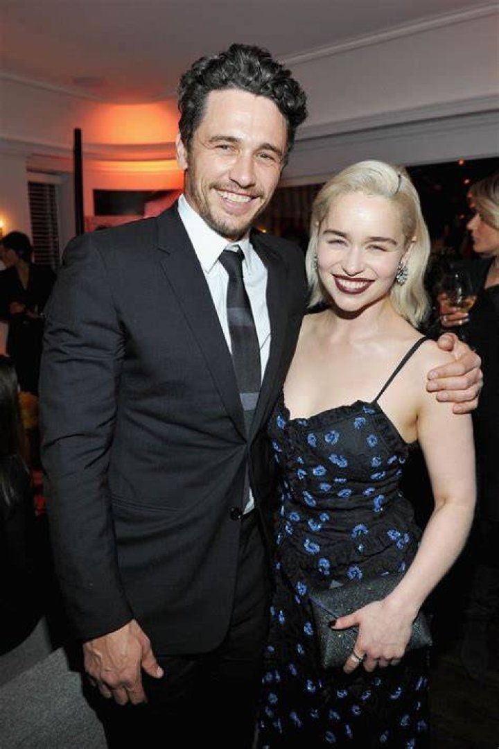 Emilia Clarke 2020 Boyfriend Game Of Thrones Star Emilia Clarke Snogs