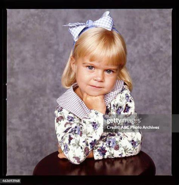 Emily Mae Young's Biography Wall Of Celebrities
