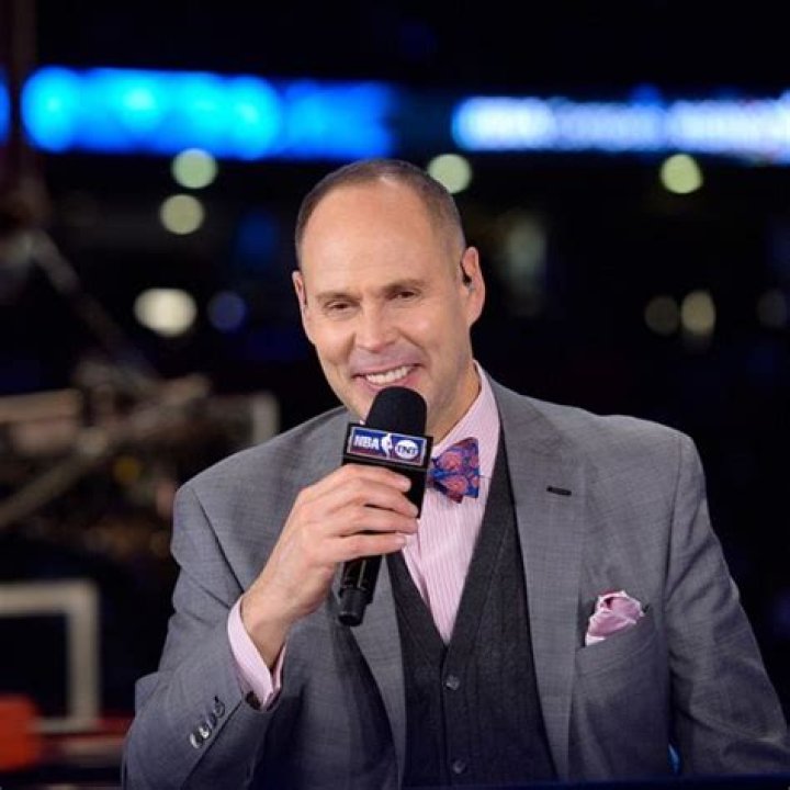 Episode 126 Ernie Johnson on The Power of Authenticity Molly Fletcher