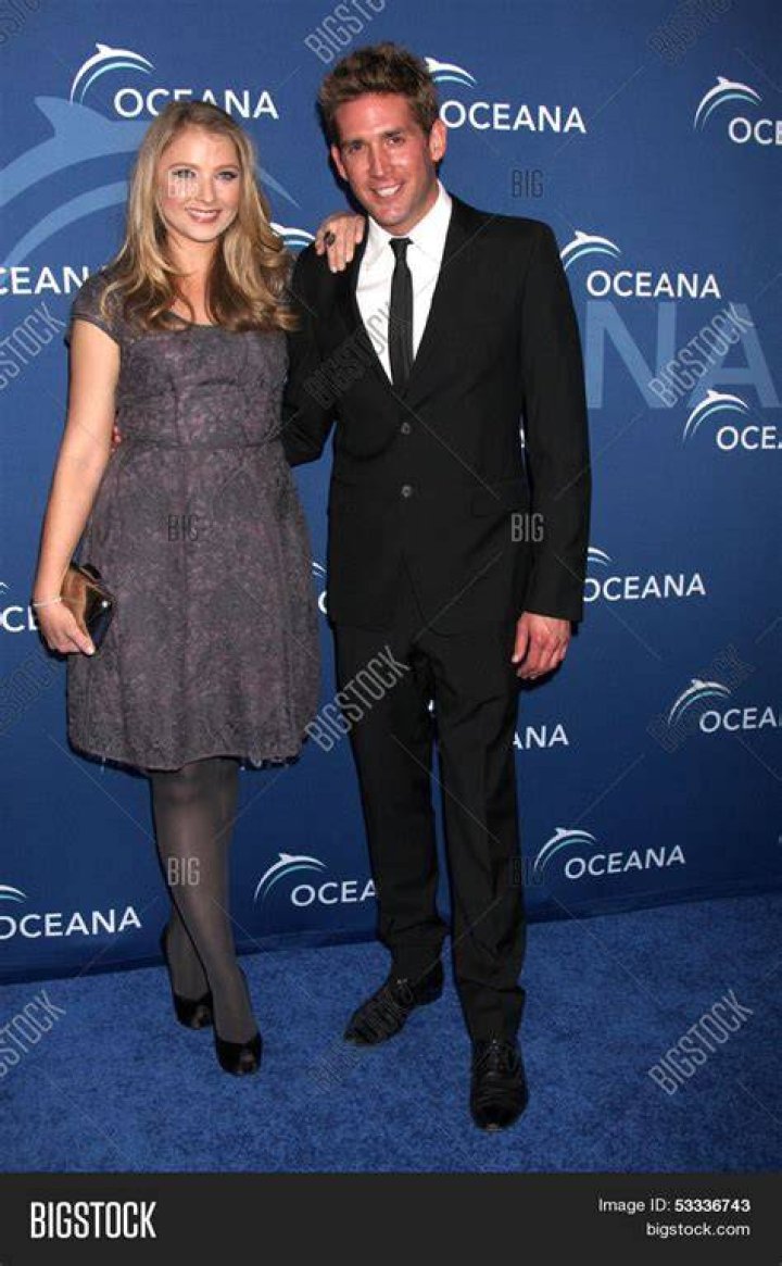 Eric Szmanda Bio, Wife, Girlfriend, Married, Marriage, Daughter