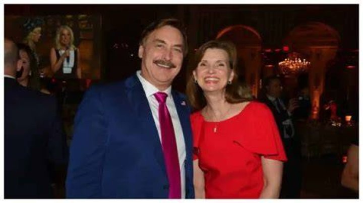 Family Mike Lindell's Wife / Mike Lindell Net Worth 2021 Wife Trump