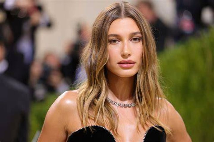 Hailey Bieber Net Worth 2023 Modeling Career Home