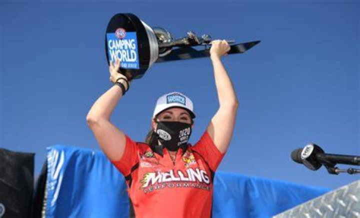 History for EE Enders Claims Her Fourth Pro Stock World Championship