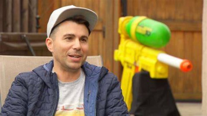 Inside YouTuber Mark Rober&rsquo;s rocketpowered golf clubs and a
