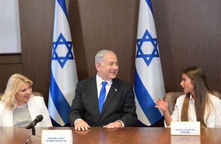 Israel’s PM Netanyahu To Noa Kirel ‘You Don’t Want To See Me Dance