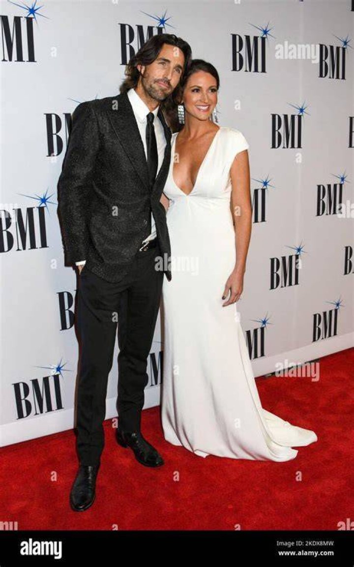 Jake Owen & Erica Hartlein from 2019 Celebrity Babies E! News