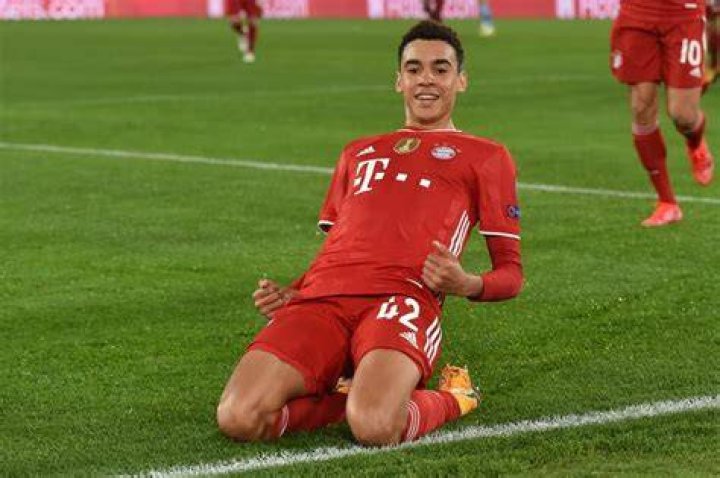 Jamal Musiala Writes Champions League History As Bayern Smash Lazio 41