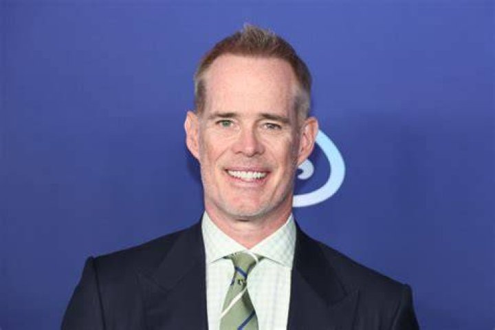 Joe Buck What he learned from his dad and why his daughters are his