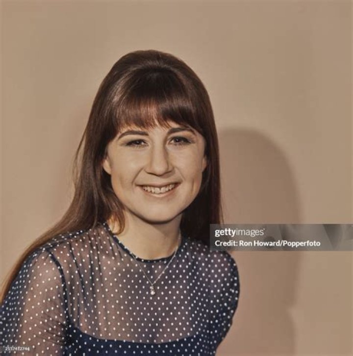 Judith Durham's family accept offer of state funeral in Victoria