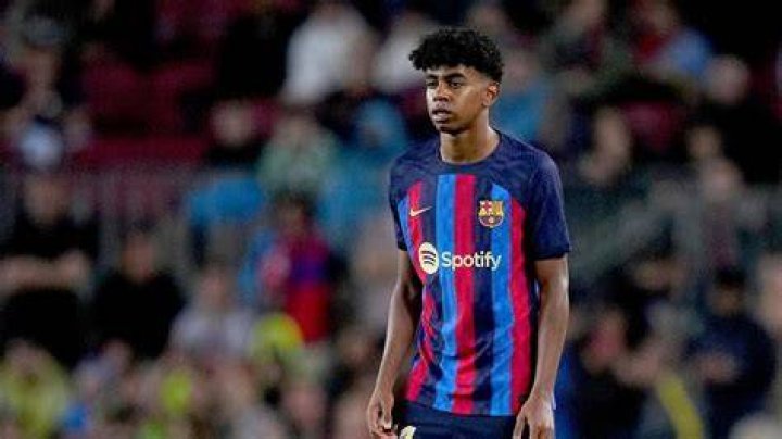 Lamine Yamal debuts for Barca Atletic after his first team bow
