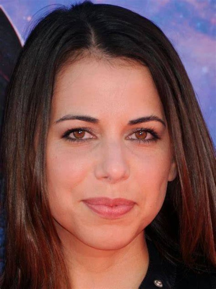 Laura Bailey Net Worth, Bio, Height, Family, Age, Weight, Wiki 2024