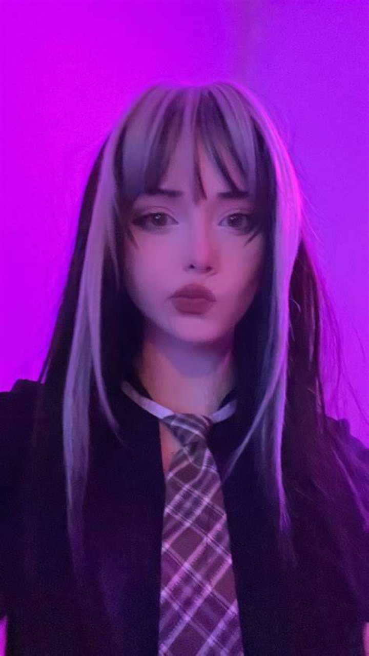 Lauren Burch ♡ on Twitter "Live on Twitch with twin! JuliaaBurch