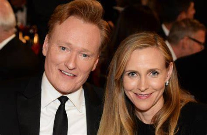 Liza Powel and Conan O'Brien Celebrities Who Married Their Fans