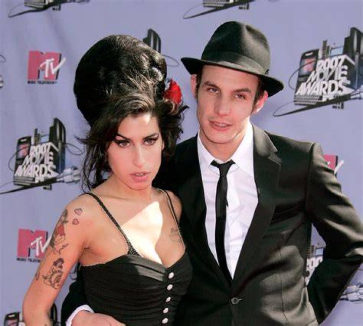 L’exmari d’Amy Winehouse est dans le coma Elle
