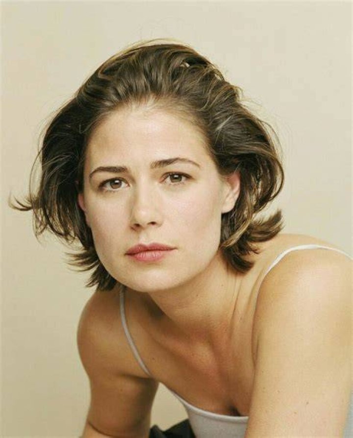 Maura Tierney Celebrity portraits, Beautiful actresses, Famous faces