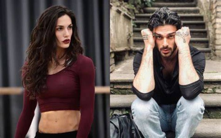 Michele Morrone ed Elena D'Amario di nuovo insieme ufficiale il loro