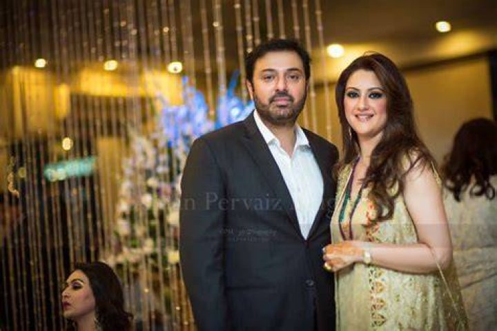 noman ijaz with wife Style.Pk