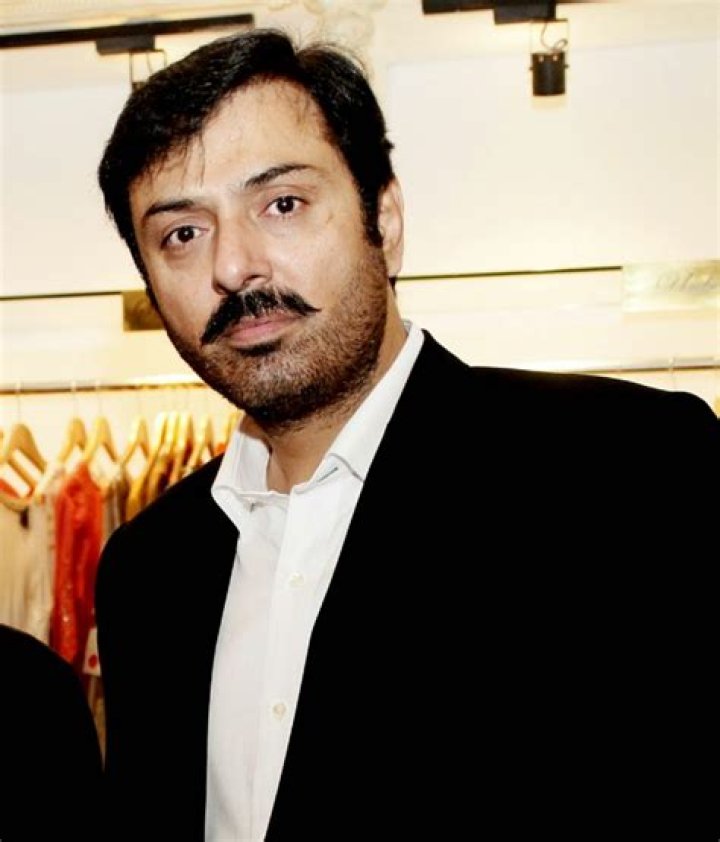 Noman Ijaz's wife came forth to support his husband