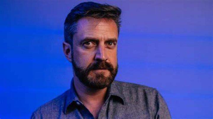 Odds & Ends Raul Esparza Exits Law & Order Special Victims Unit