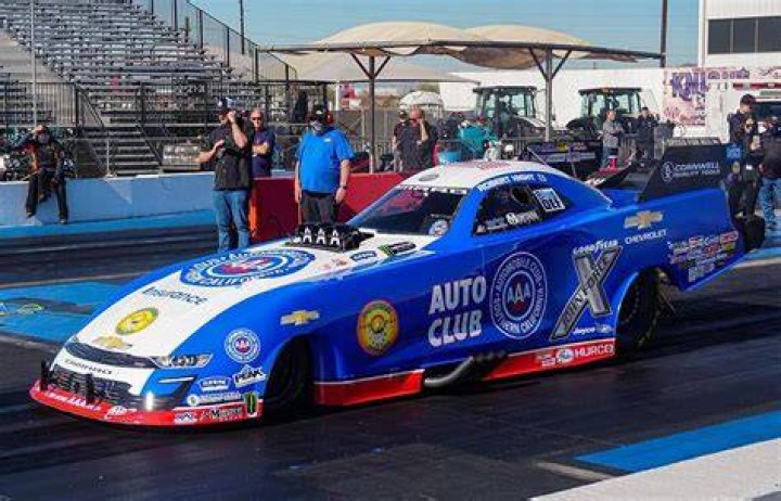 ROBERT HIGHT AND AUTO CLUB CHEVY CARRY REGULAR SEASON CONFIDENCE INTO