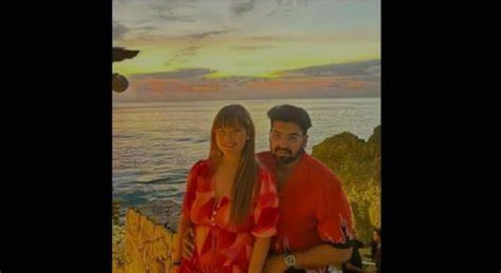 Rowhi rai&rsquo;s butler face reveal aka sasta Badshah r/InstaCelebsGossip