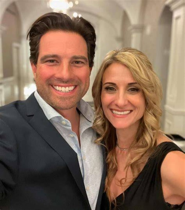 Sabrina McGillivray (Scott McGillivray’s Wife) Age, Bio, and Wiki