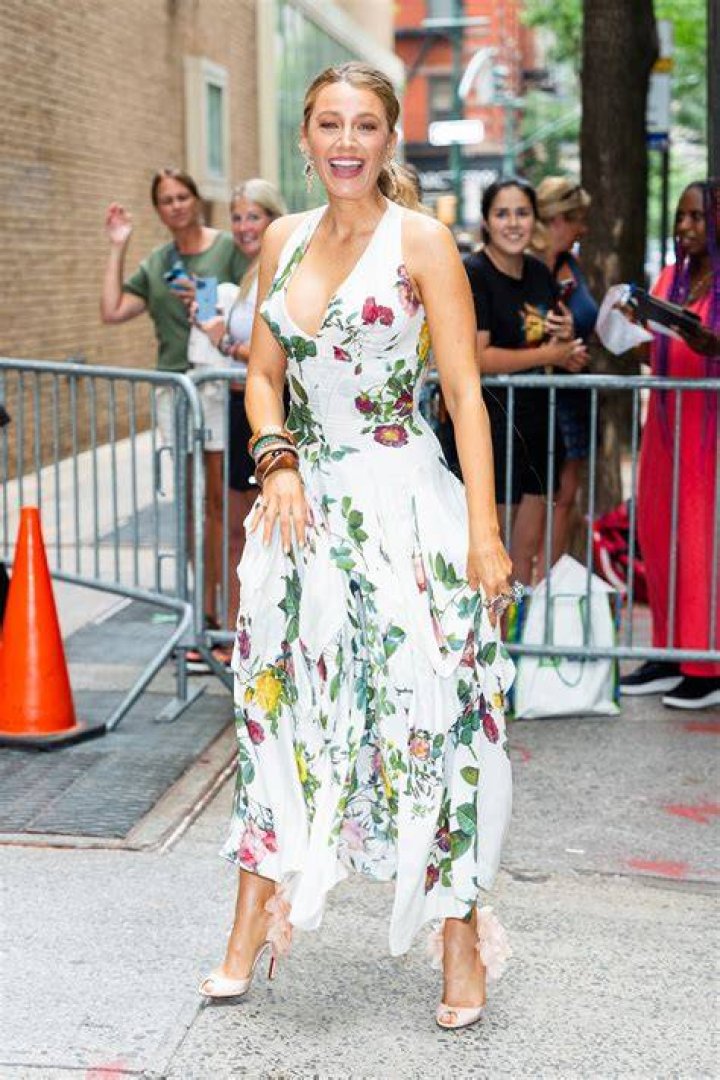 See Every Photo Blake Lively and Ryan Reynolds Have Shared of Their Family