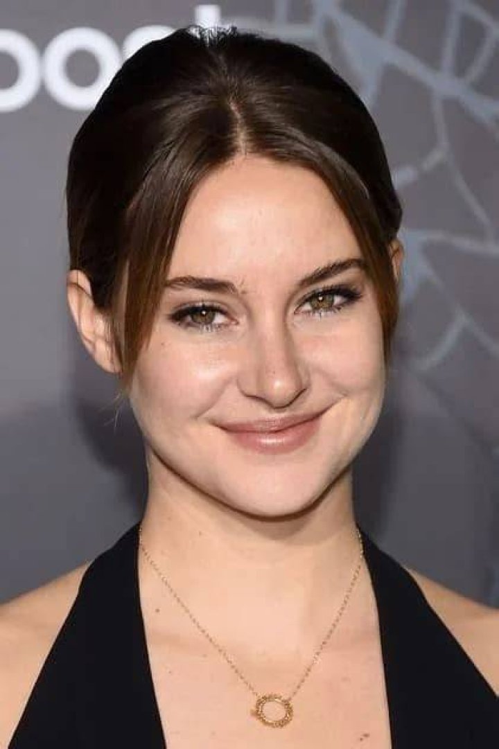 Shailene Woodley Age, Bio, Birthday, Family, Net Worth National Today