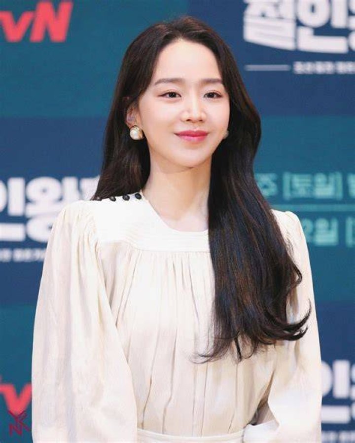 Shin HyeSun 7 of the Korean Star’s Most Fashionable Looks Tatler Asia